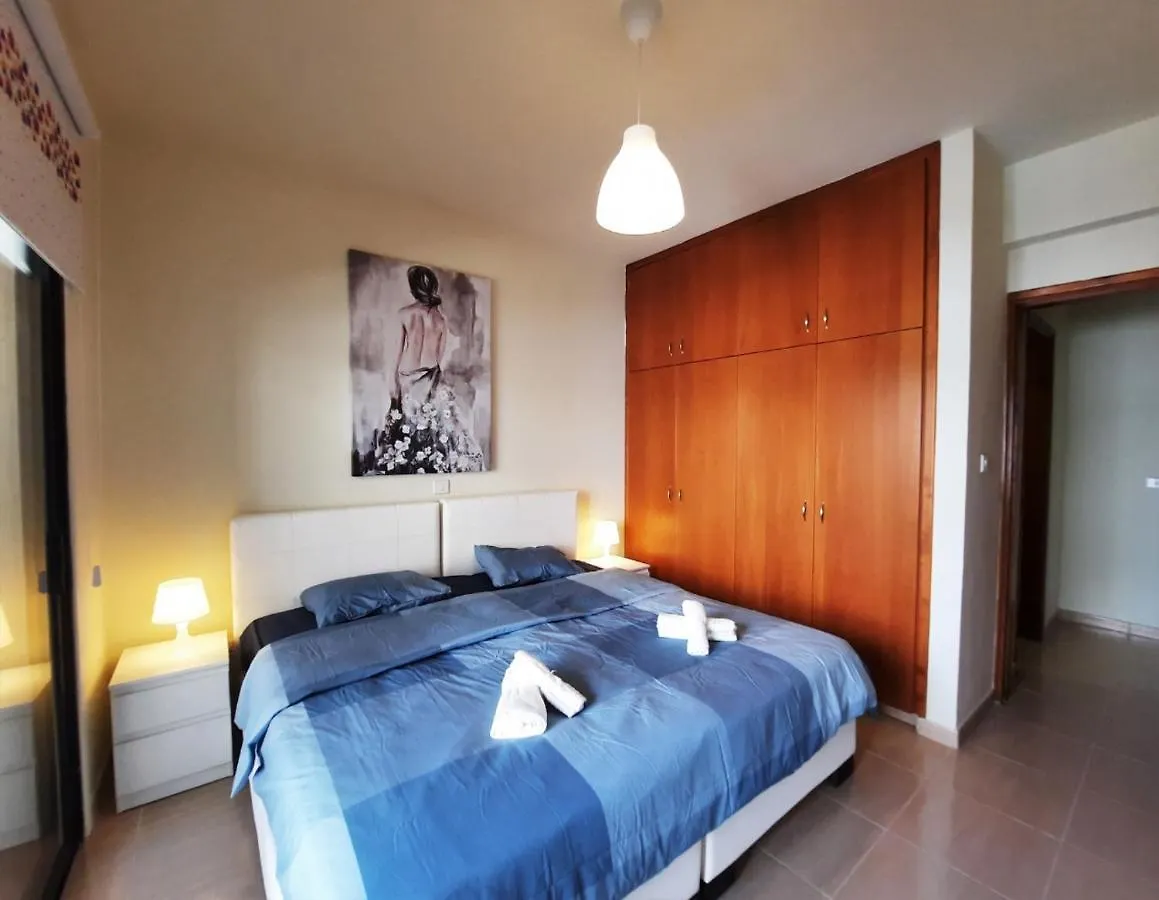 Albert'S Apartments Larnaca 0*,